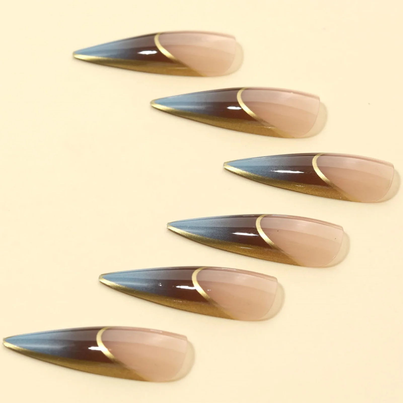 طويل خنجر الأظافر وهمية التدرج الفرنسية الصحافة على الأظافر للفتيات حار سحر مانيكير انفصال عصا على الأظافر كاذبة 24 قطعة