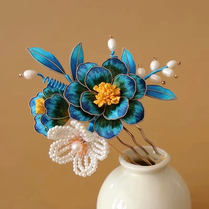 

Handmade Velvet Flower Hanfu Hairpin Ancient Chinese Costume Insert Comb Handcrafted Head Ornament for Women