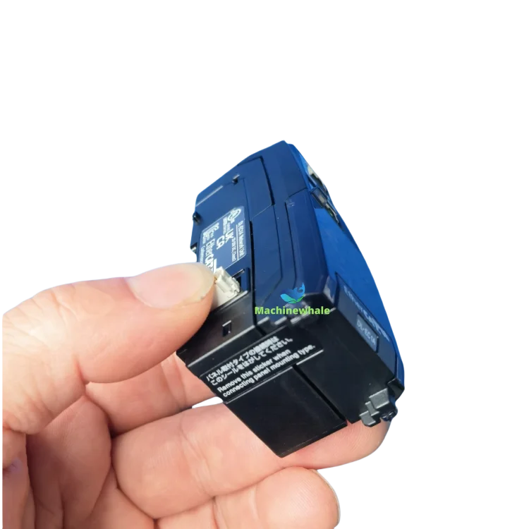 

New Keyence DL-EP1 Communication Unit DL-EC1A DL-EN1 DL-NS1