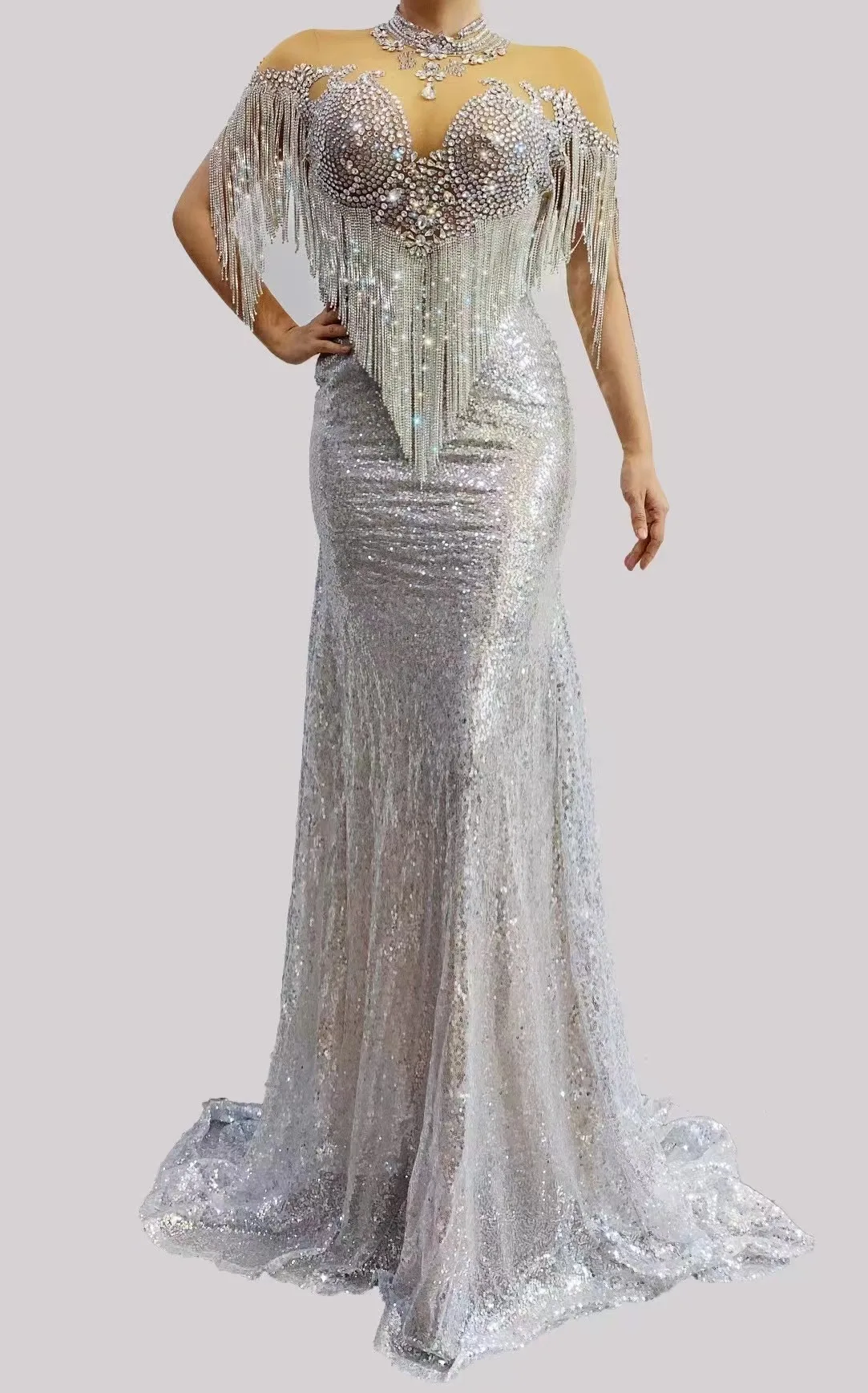 

LongAndShortStyleSilverSequinRhinestoneEveningDressFemaleSlimSexy WeddingBrideCrystalFringeShowSingerStage