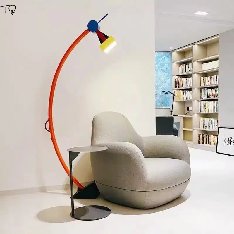 ممفيس جو الكرتون الملونة مصباح أرضي الاطفال/غرفة الأطفال مصباح طاولة عمودي المعيشة/نموذج غرفة نوم السرير دراسة #1