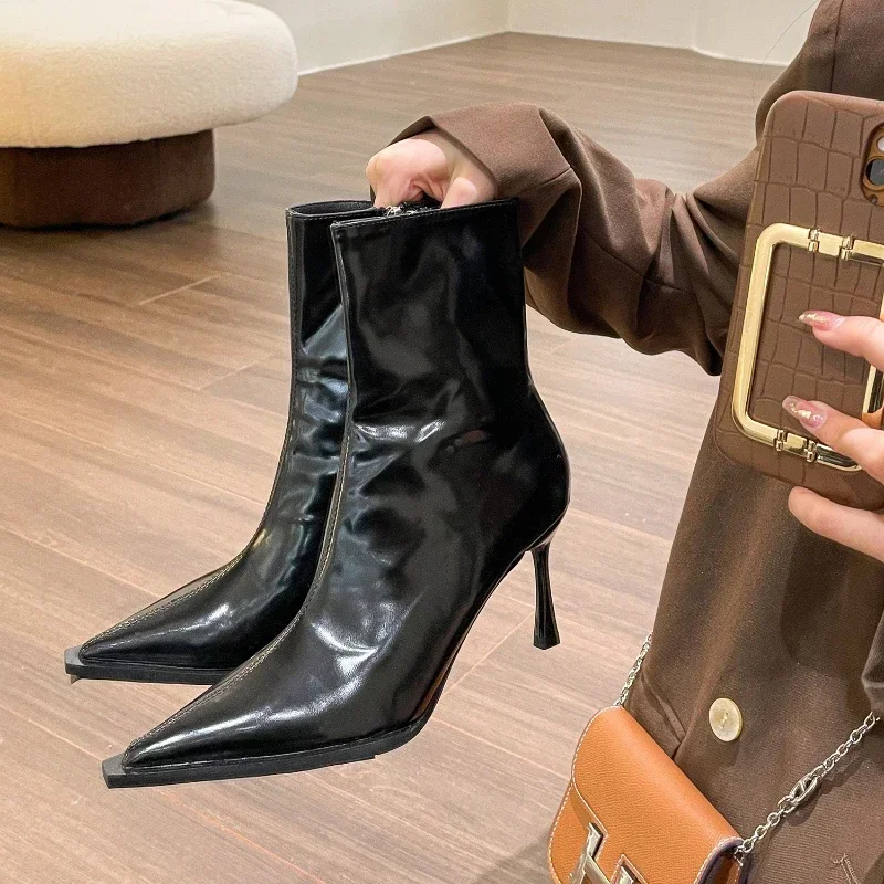 Luxury Women Ankle Boots High Shoes for Women Sexy Chelsea Boots Patent Leather Womens High Heels New Pointed Toe Bota Feminina