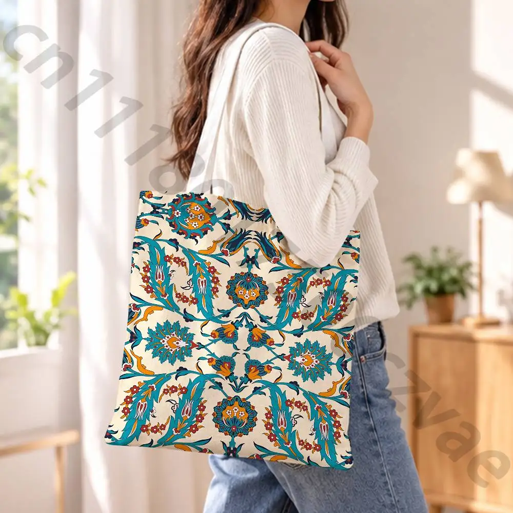 Persian Rug Iranian Female Printed Versatile Student Portable Office Handbag Bento Bag Handbag Sail Bag