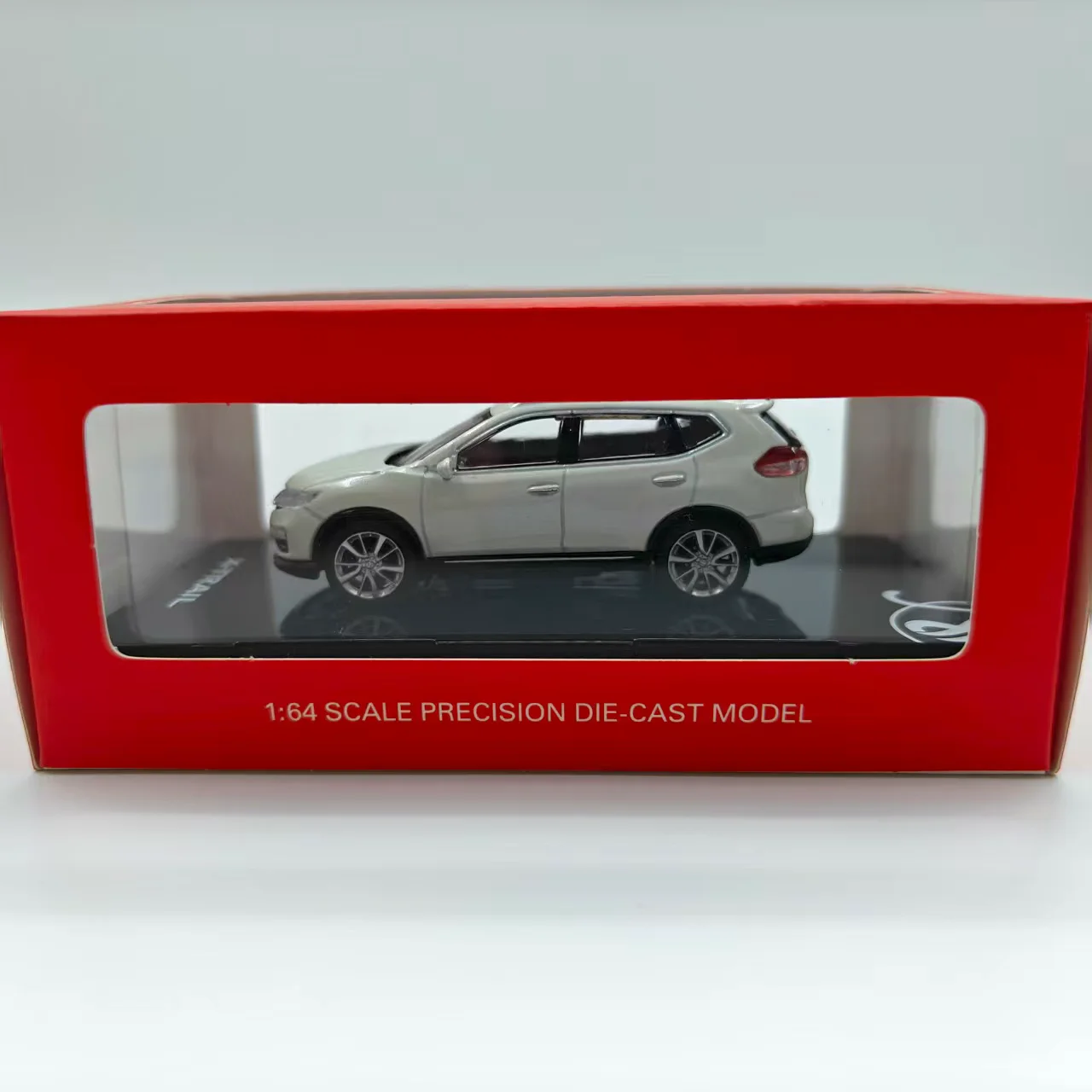 دييكاست 1:64 مقياس X-trail 2018 سبيكة سيارة نموذج تحصيل لعبة هدية تذكارية عرض حلية