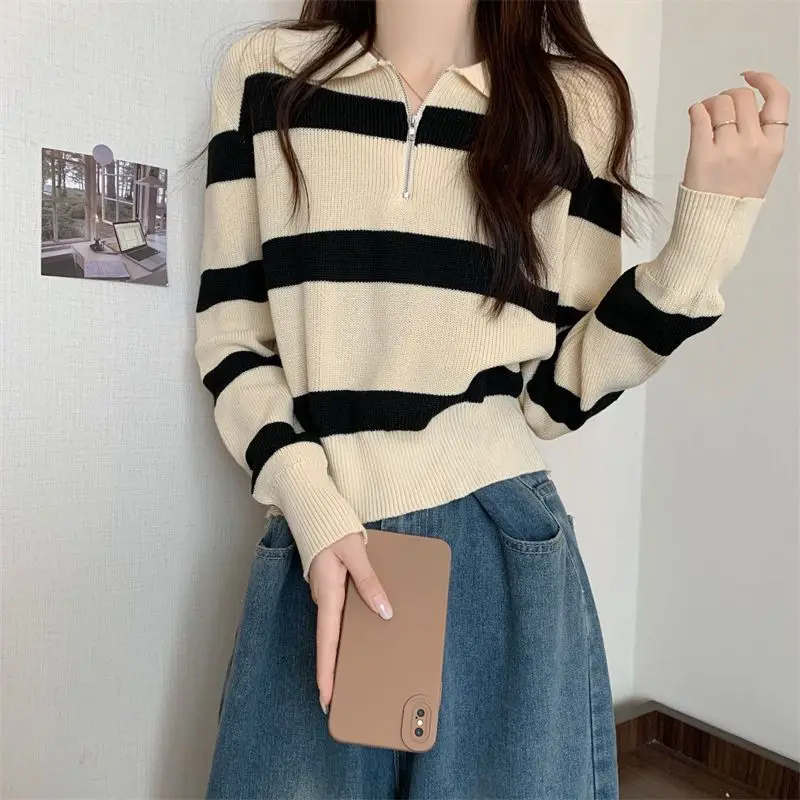 Large Size Slightly Chubby Belly Covering Lazy Style Striped Base Shirt Chubby Sister Looks Slim Zipper Polo Collar Knit Shirt