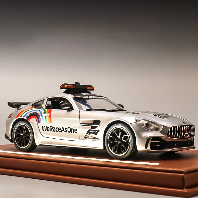 

F1 Event Safety Rescue 1/24 Alloy GTR Sports Car Model Children's Sound Light Recovery Car Toy Car Giving Boy Gift Choice