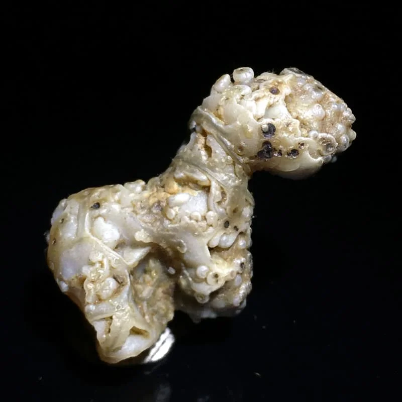 Natural Alxa Gobi Agate   Desert Stone Selected Raw Stone of The Vein Stone, Single Piece Charms Jewelry Material