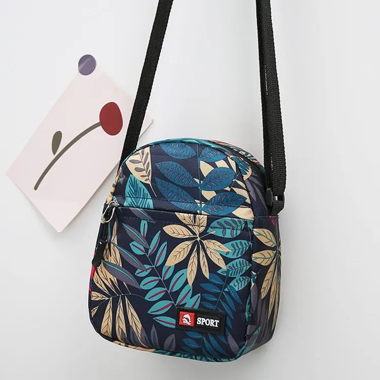 

New Printed Nylon Cloth Small Square Bag, Casual and Simple Shoulder Messenger Bag, Going Out Mobile Phone Change Bag