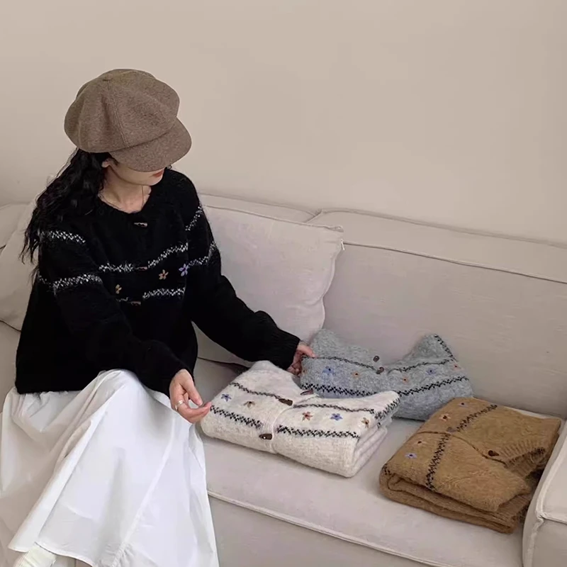 

Мягкий уютный круглый вязаный открытый кардиган в стиле ретро Sle, свободный свитер с ленивым рукавом, пальто, женское модное зимнее пальто 2025, деталь на пуговицах