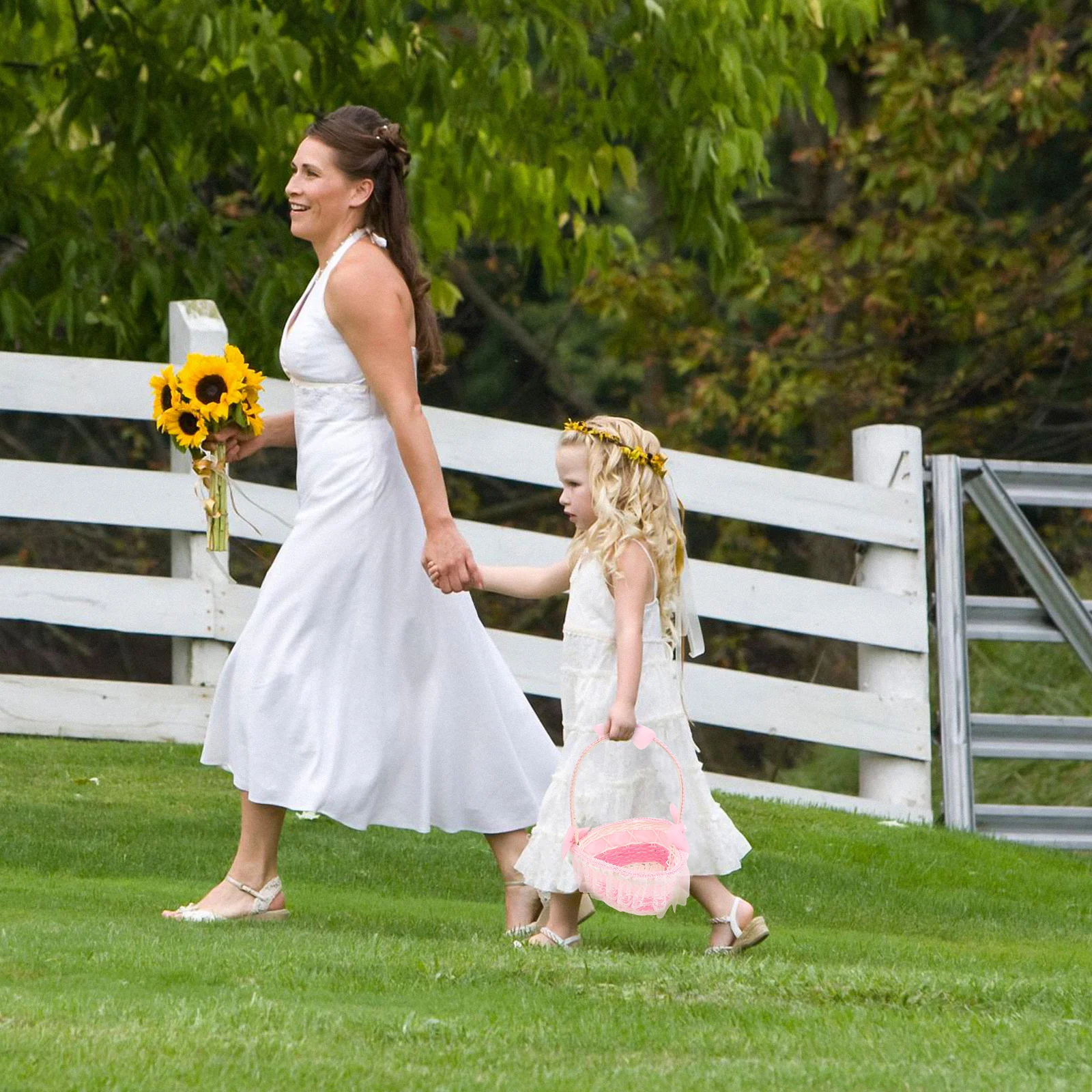 

1pc Heart-Shaped Wedding Flower Basket Portable Lightweight Petal Holder For Bridal Party Decorative Event Keepsake Gift Storage