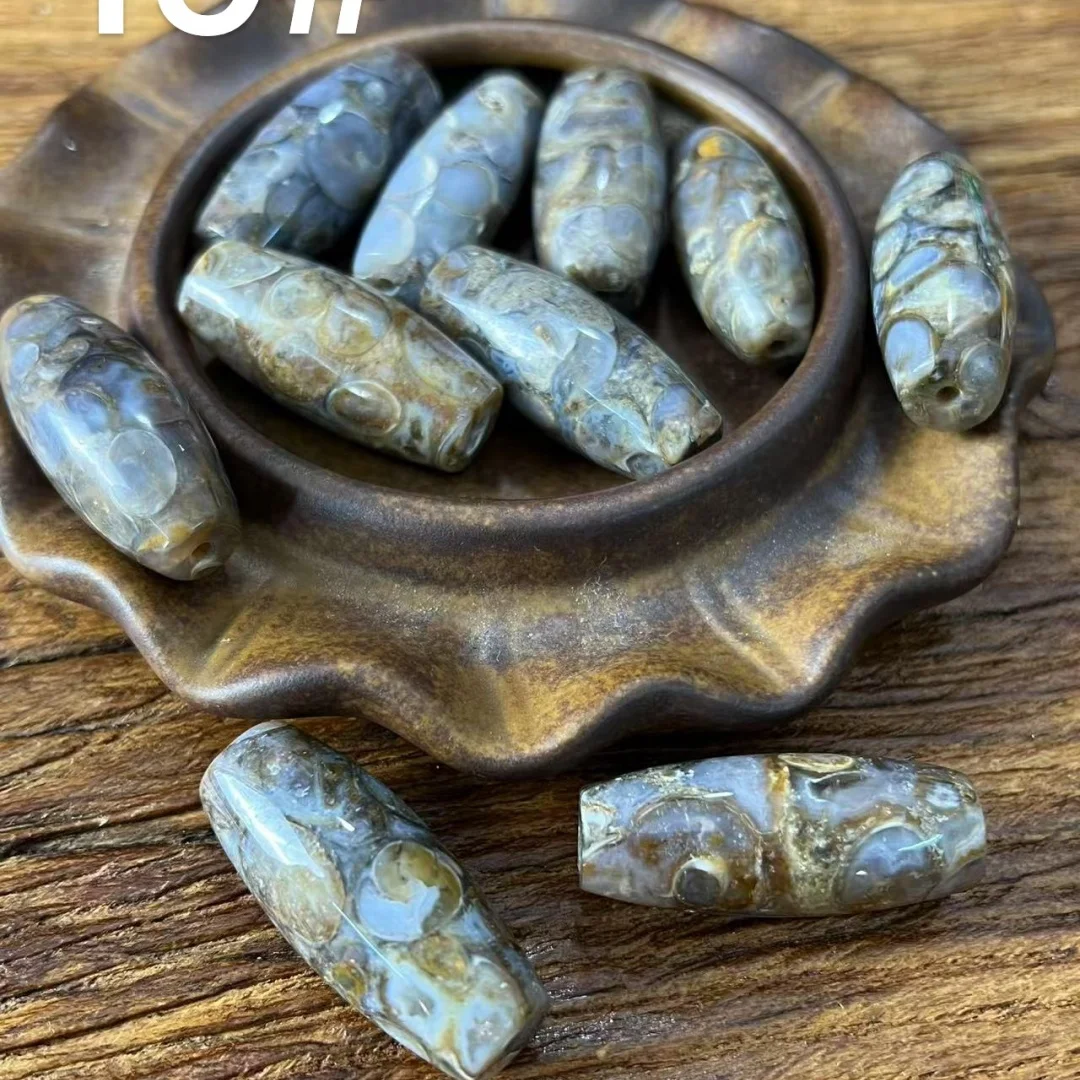 

1bag/lot natural snail dzi Rare raw materials Unique and natural texture one and only Scattered beads with beads DIY Bracelet