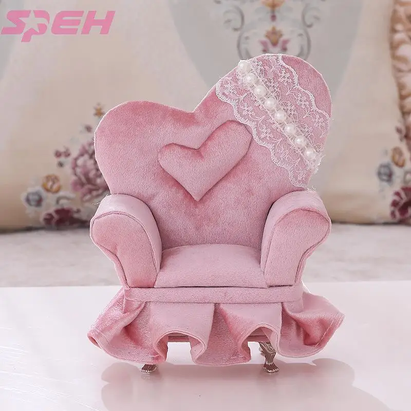 

Original design pearl lace chair pink velvet jewelry box love