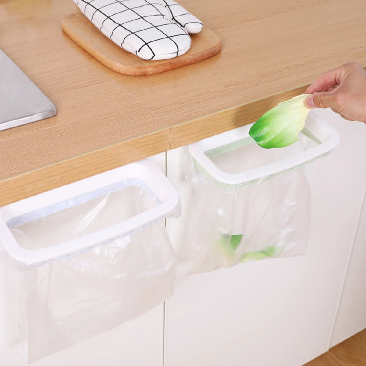 

Kitchen Trash Bag Rack Over Cabinet Door Hanging Garbage Bag Holder Storage Organizer PP Material White