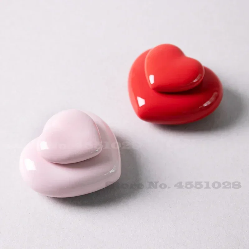 Mini Heart Pet Urn Small Animal Funeral Casket Human And Pet Cremation Memorial Cat Ashes Container for a Respectful Farewell