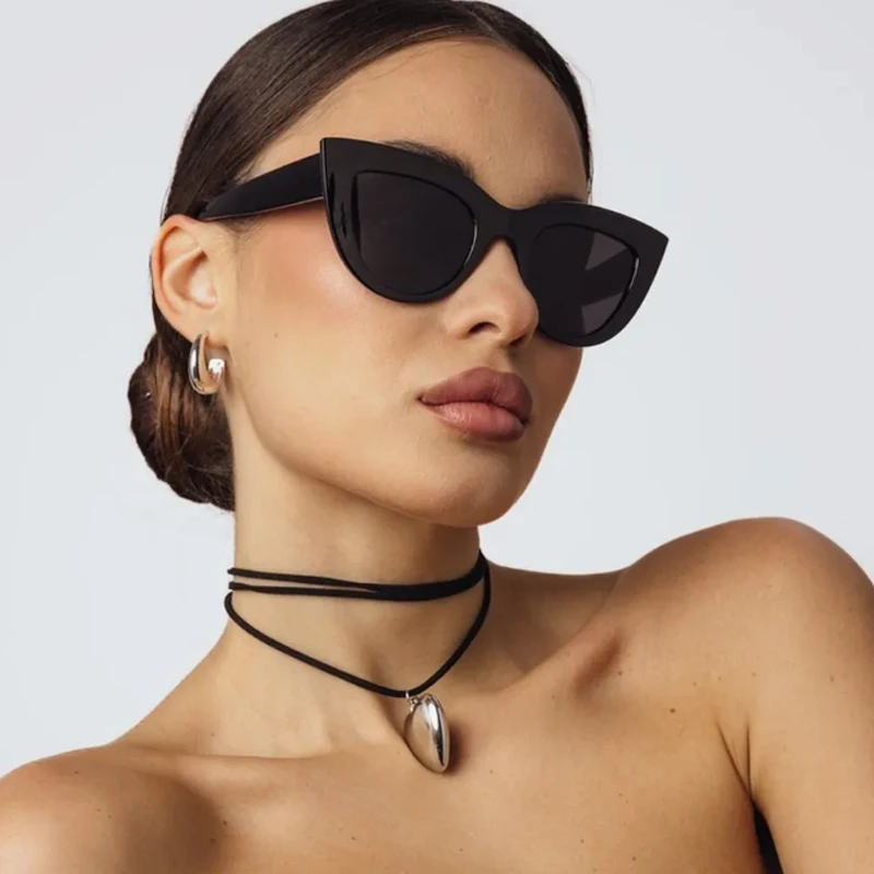 المشي لمسافات طويلة 4 قطعة إطار كبير الموضة عين القط مكافحة نظارات الضوء النساء التدرج تصميم نظارات النساء السفر في الهواء الطلق نظارات UV400