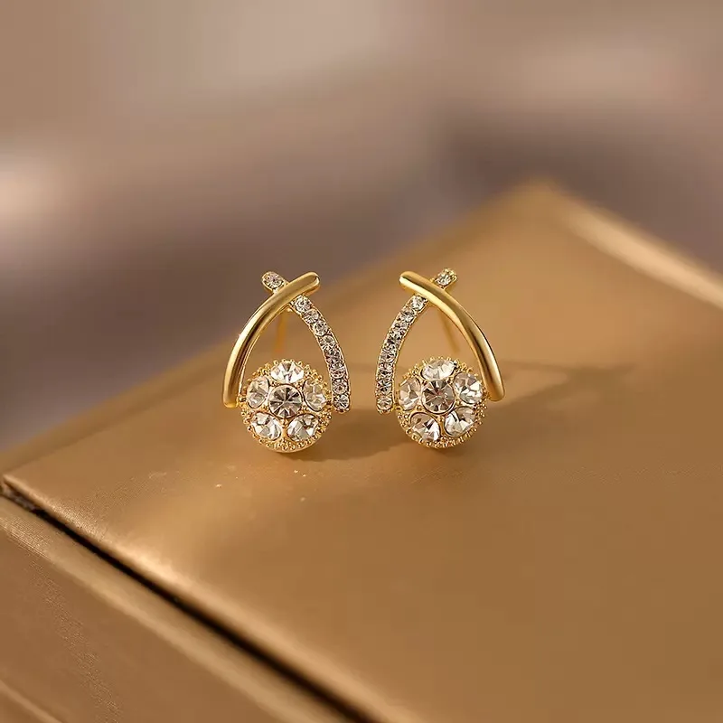 Fashion Cross Stud Earrings For Women Girls Korean Style Elegant Crystal Jewelry Ear Rings Fishtail Lady Earrings Gift