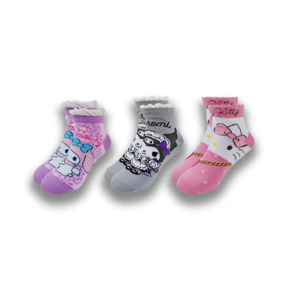 The latest design cute cartoon head pattern of children socks is comfortable to wear children's socks.