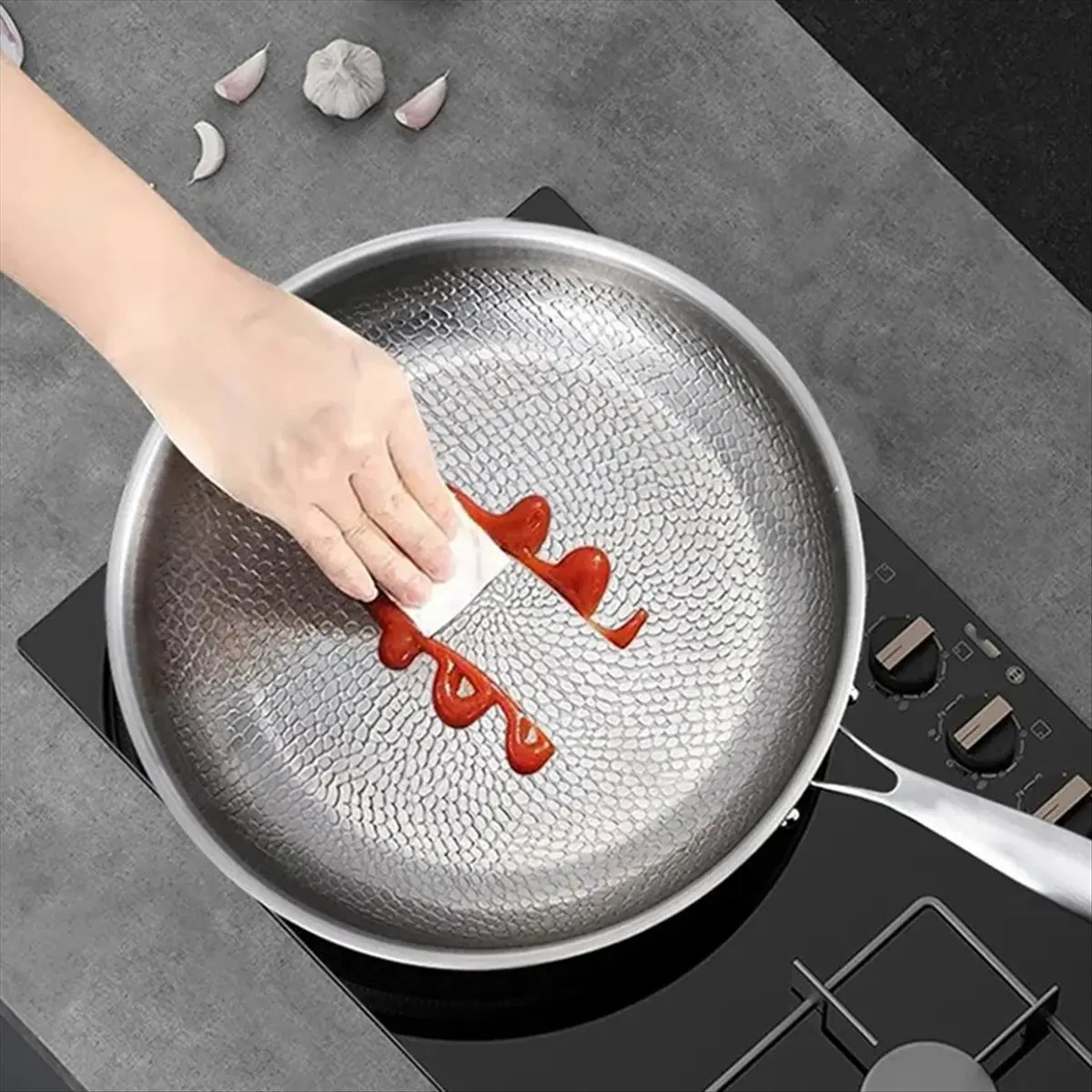 COFA Titanium Steel Frying Pan Uncoated Non Stick Pan Fish Scale Hammer Pattern Household Steak Frying Pan Kitchen Cookware,C