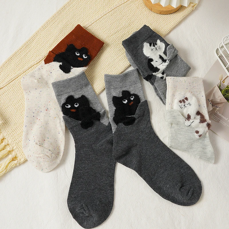 4 Pairs Women's Flocked Cartoon Cat Socks Autumn Winter Sweet Creative All-Match Cute Girly Mid-Calf Socks