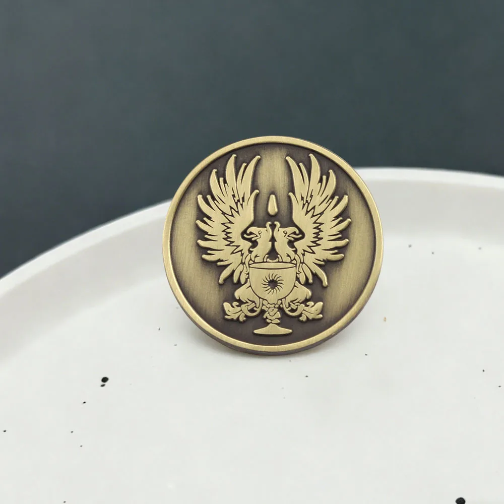 1 Piece Retro Badge of Double-Headed Eagle Holy Grail, Vintage Mysterious Metal Brooch Decoration Craft Gift