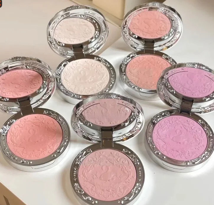 Flower Knows Swan Ballet Setting Rose Scent Loose Powder Makeup Matte Finishing Oil Control Setting Powder Make-up For Women