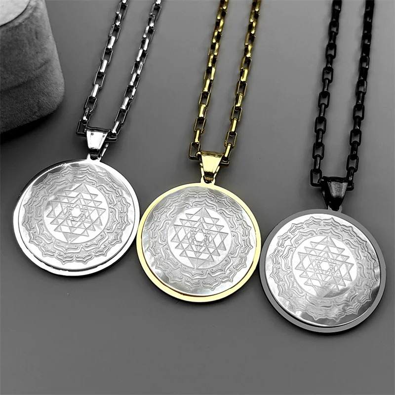 

Hinduism Mandala Flower Sri Yantra Pendant Necklace for Women Men Stainless Steel Gold Color Necklaces Meditation Shell Jewelry