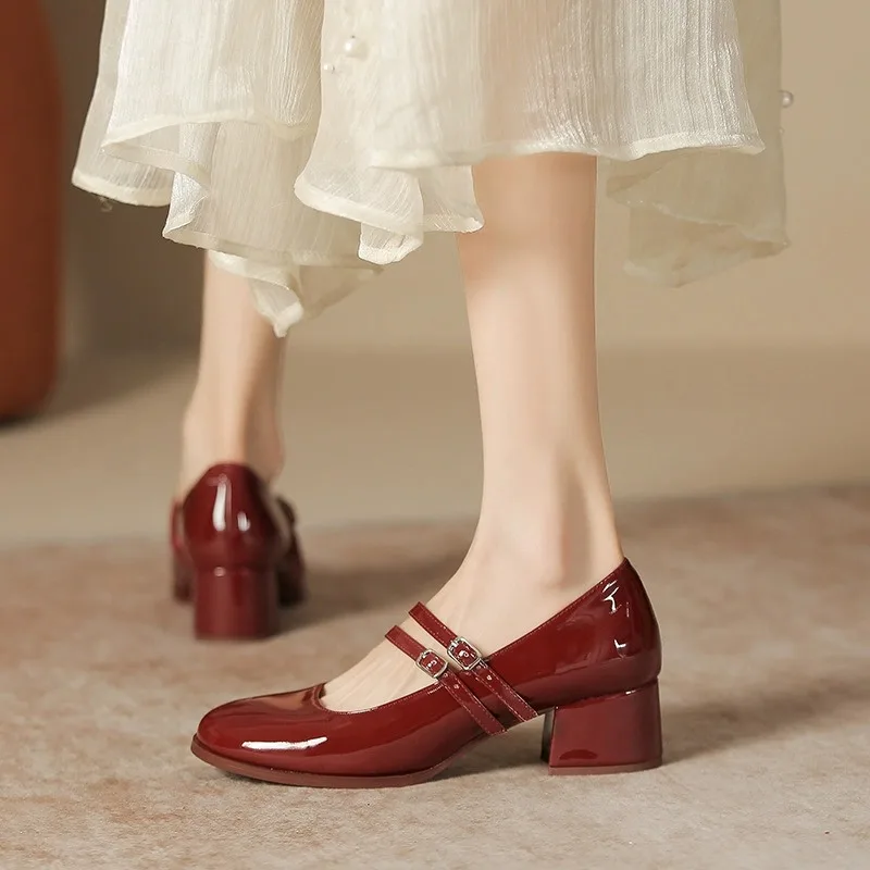 

Women's Mary Jane Shoes Fad Designer Patent Leather Heels Casual Shoes for Womens Elegant Temperament Single Shoes Zapatos Mujer
