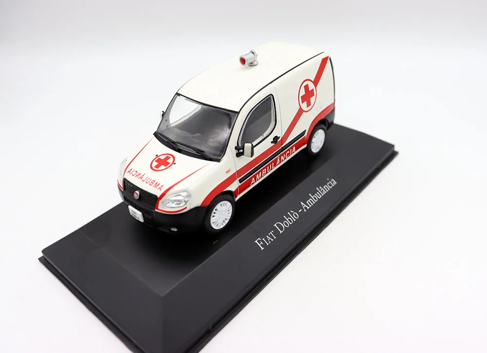 New DeAGOSTINI DO BRASIL 1/43 Scale Fiat Doblo Ambulaica Van Ambulance Vehicle Diecast Model Car for collection gift