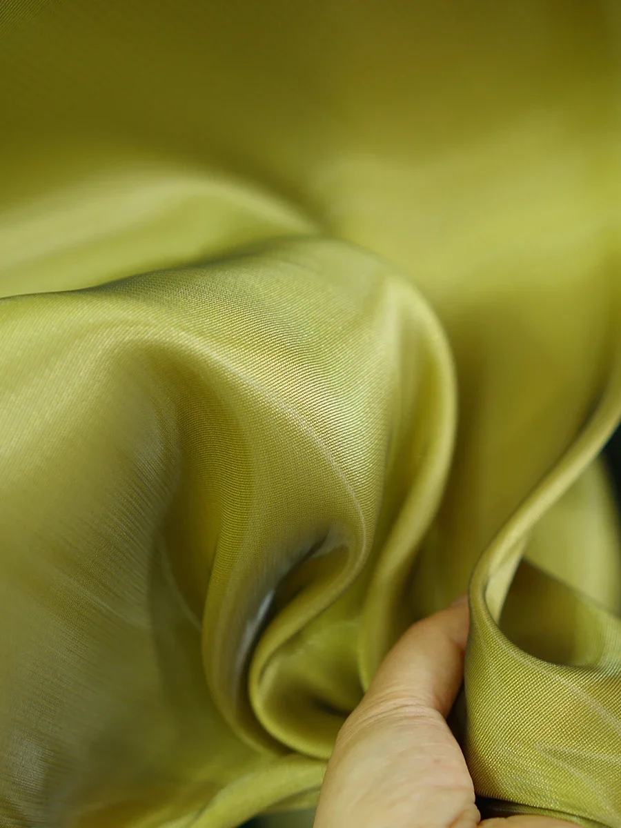 

High Luster Satin Fabric with Strong Drape and Skin Friendly Comfort for High End Fashion Home Furnishing Stage Costumes