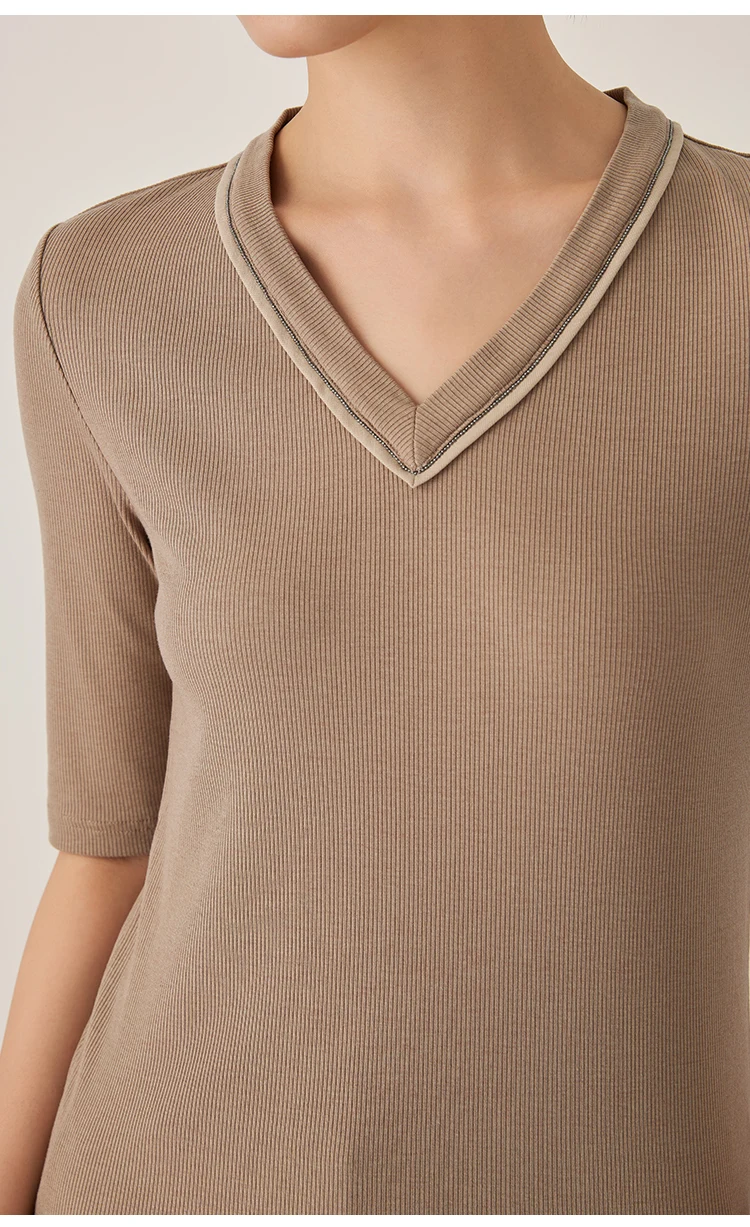 KL7523408 Designer-Stil Damen V-Ausschnitt Strickware Weiche Wollmischung Oberteil Slim Fit Geripptes Kurzarm-T-Shirt – Detail 5