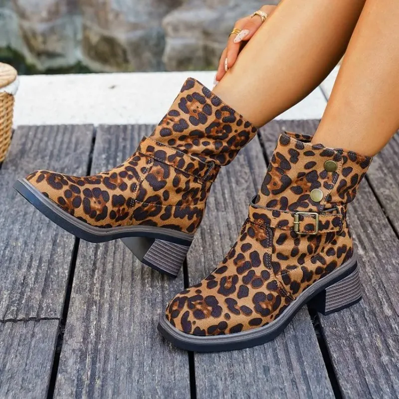 

2025 Hot Selling New Casual Versatile Women's Boots Spring Autumn Fashionable Comfortable Pointed Thick Heeled Women's Boots