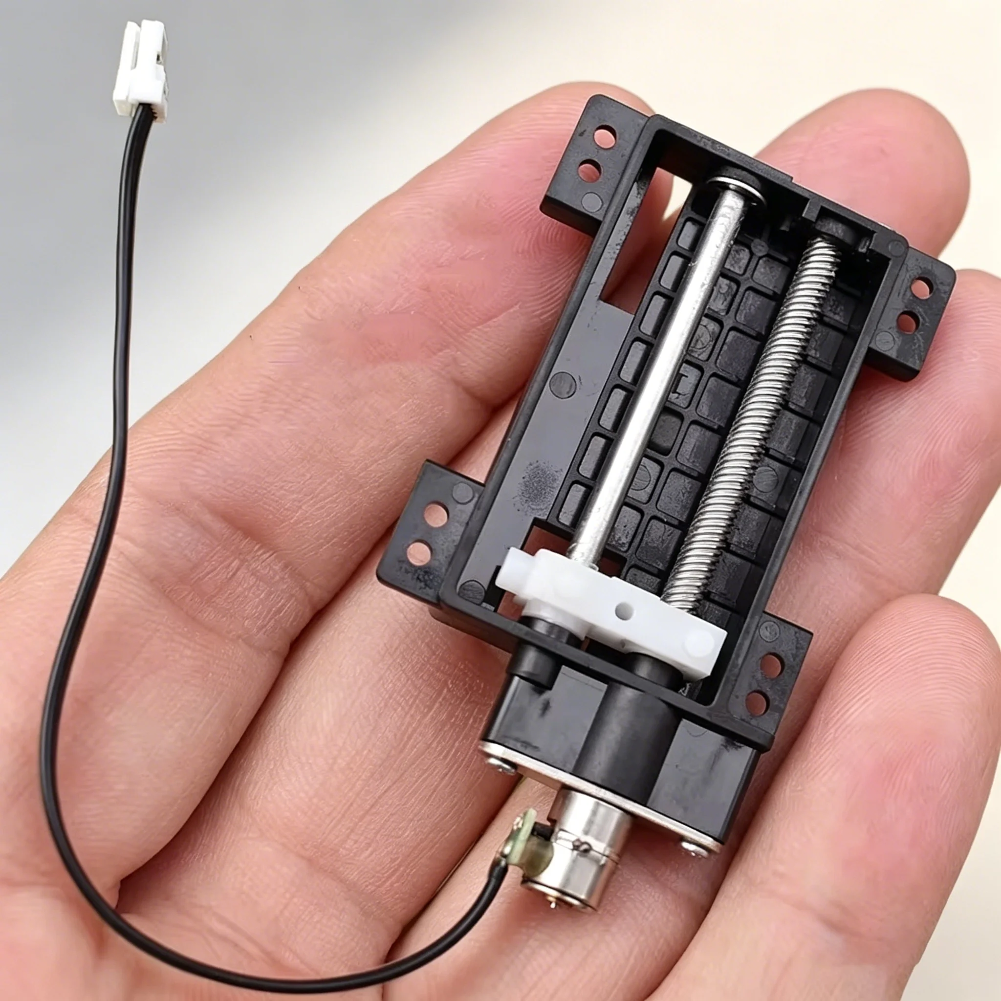 Mini Tiny 6mm Precision Planetary Gear Stepper Motor 2-Phase 4-Wire Micro Stepping Motor with Linear Lead Screw Slider Stroke 30