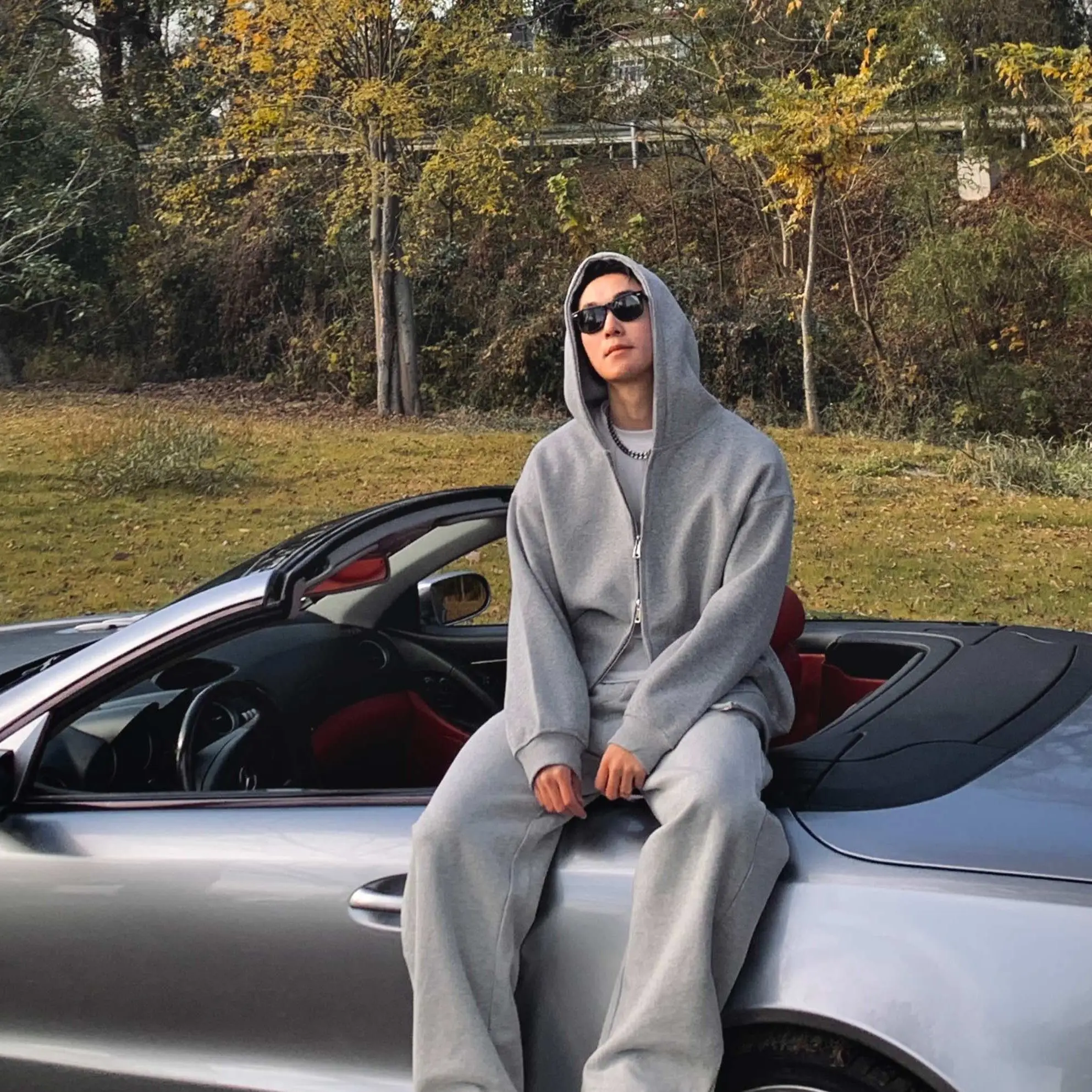 سويت شيرت بقلنسوة بتصميم سحاب أمريكي للرجال للخريف ماركة عصرية فضفاضة وغير رسمية للزوجين #5