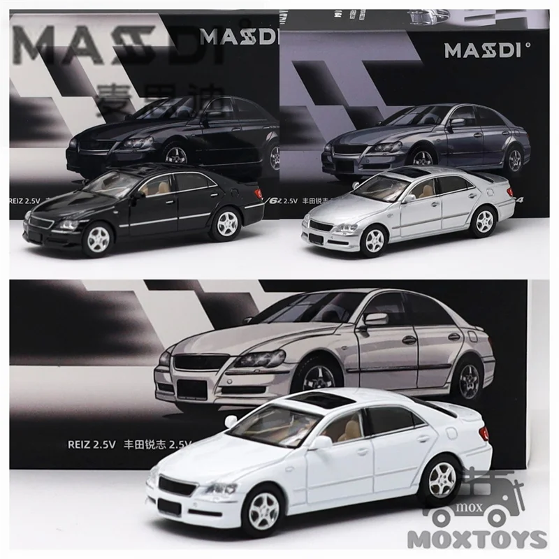 MASDI 1:64 Reiz Black White Silver Diecast Model Car