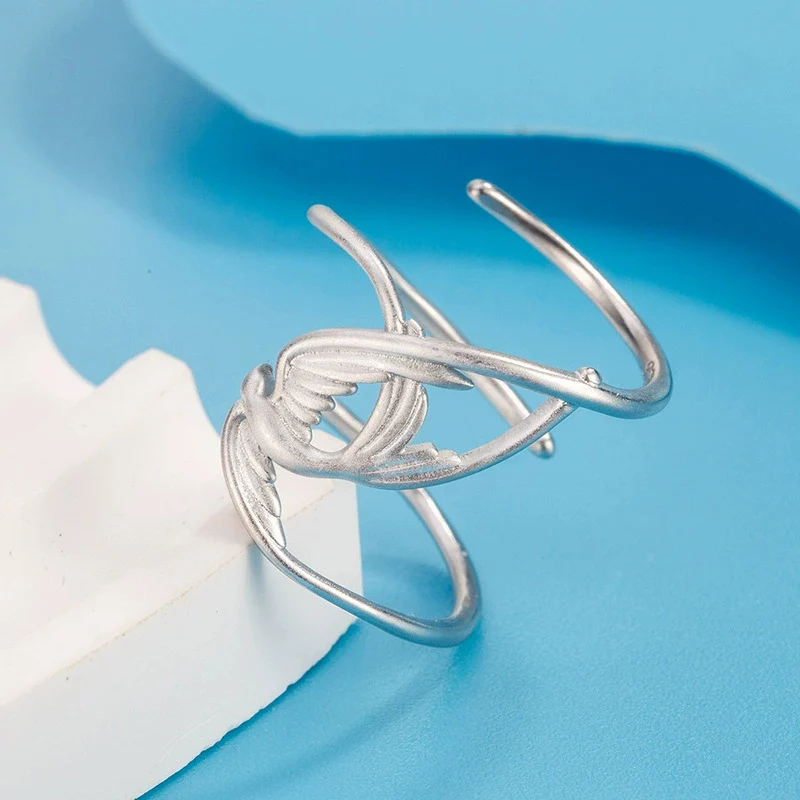 New Matte Swallow Ring Women's Niche Design Fashionable and Versatile Rings Open High End 925 Silver Finger Jewelry KOFSAC
