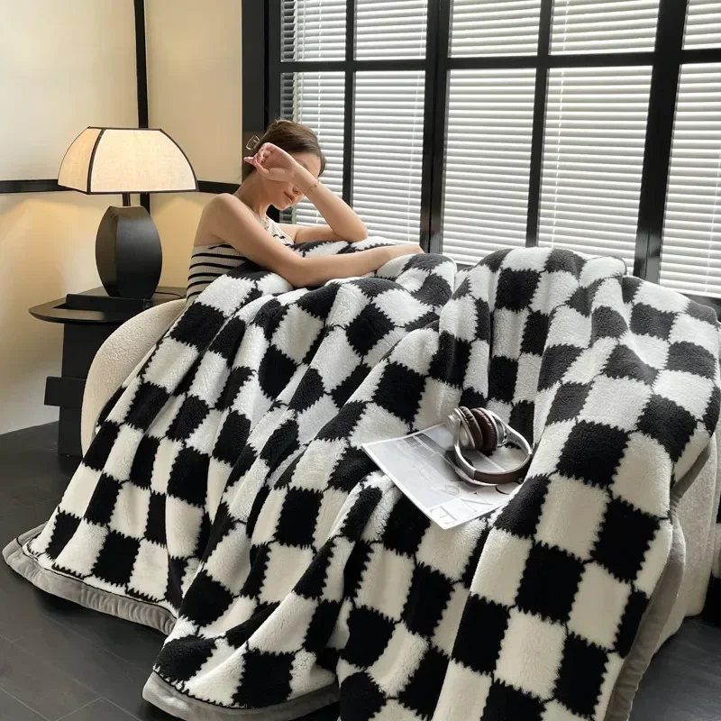 Winter Thick A Grade Plaid Coral Fleece Soft Warm Thick Bed Blankets Plush Sofa Blanket Bedding Sheet Home Office Supplies