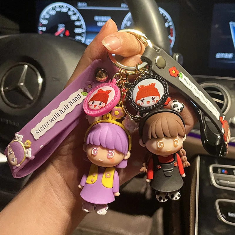 miniso  Exquisite cartoon girl keychains, cute girl dolls, car keychain pendants, high-end small gifts