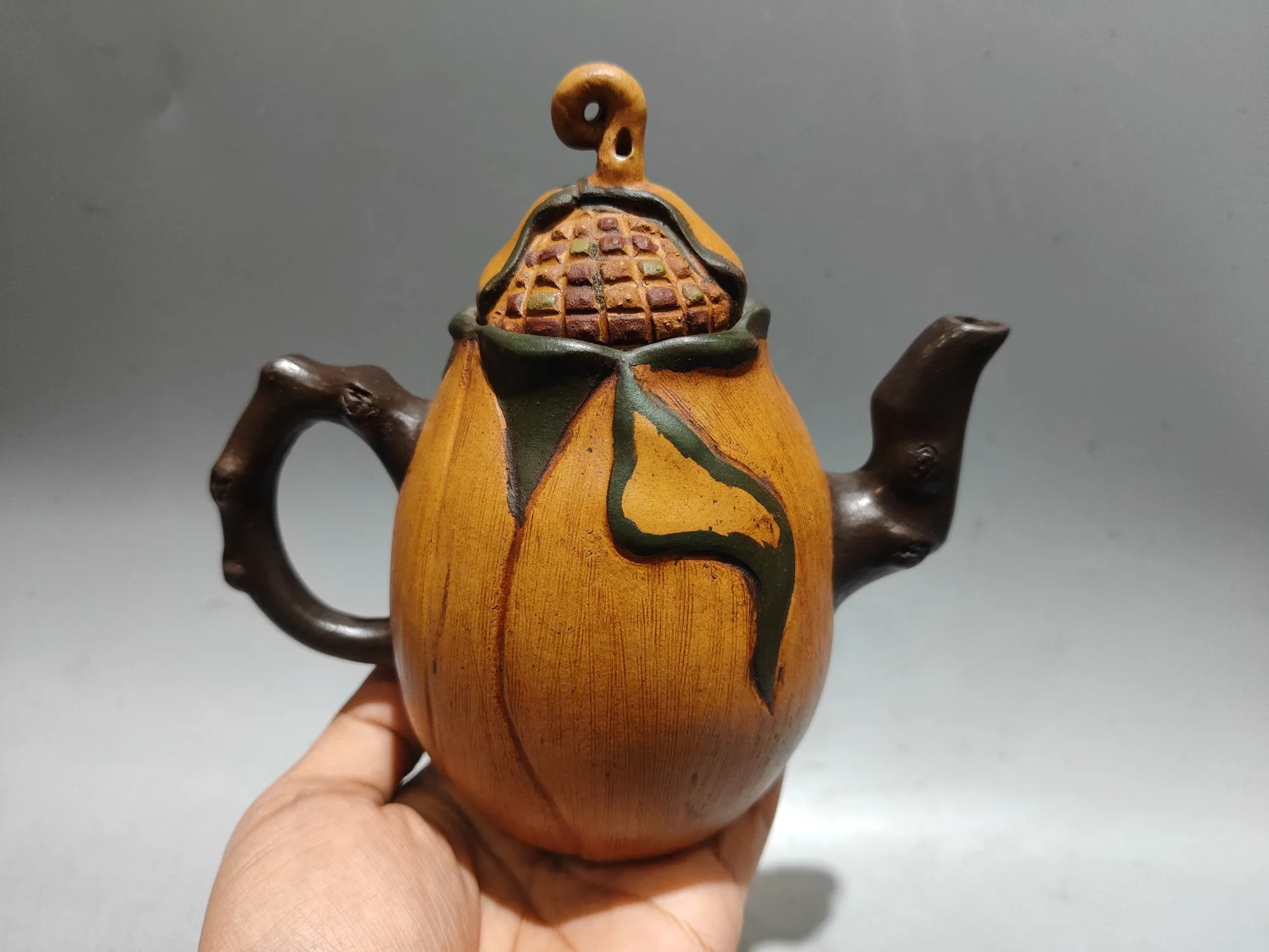 Unique Old Chinese YiXing Handcraft puyple Clay Teapot,corn pot, with mark, Free shipping