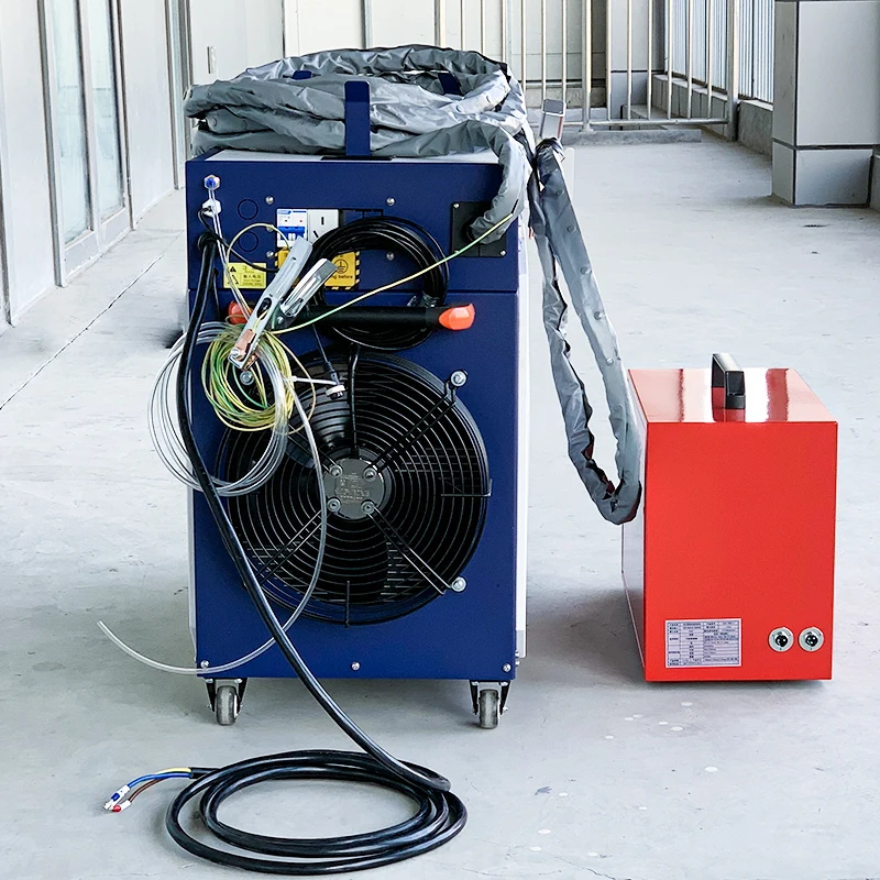 Factory Laser Cleaning Machine CE FDA 1500w 3 in 1 Portable Handheld Fiber Laser Cleaning Welding Machine for Metal Cleaner