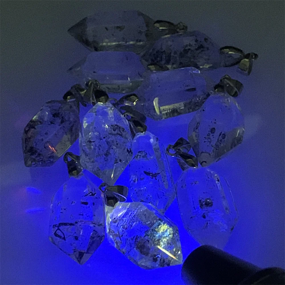 Natural Herkimer Diamond Pendants Women Men Petroleum Quartz Healing Beads Black Graphite Inclusion Rainbow Flash Clear Crystals