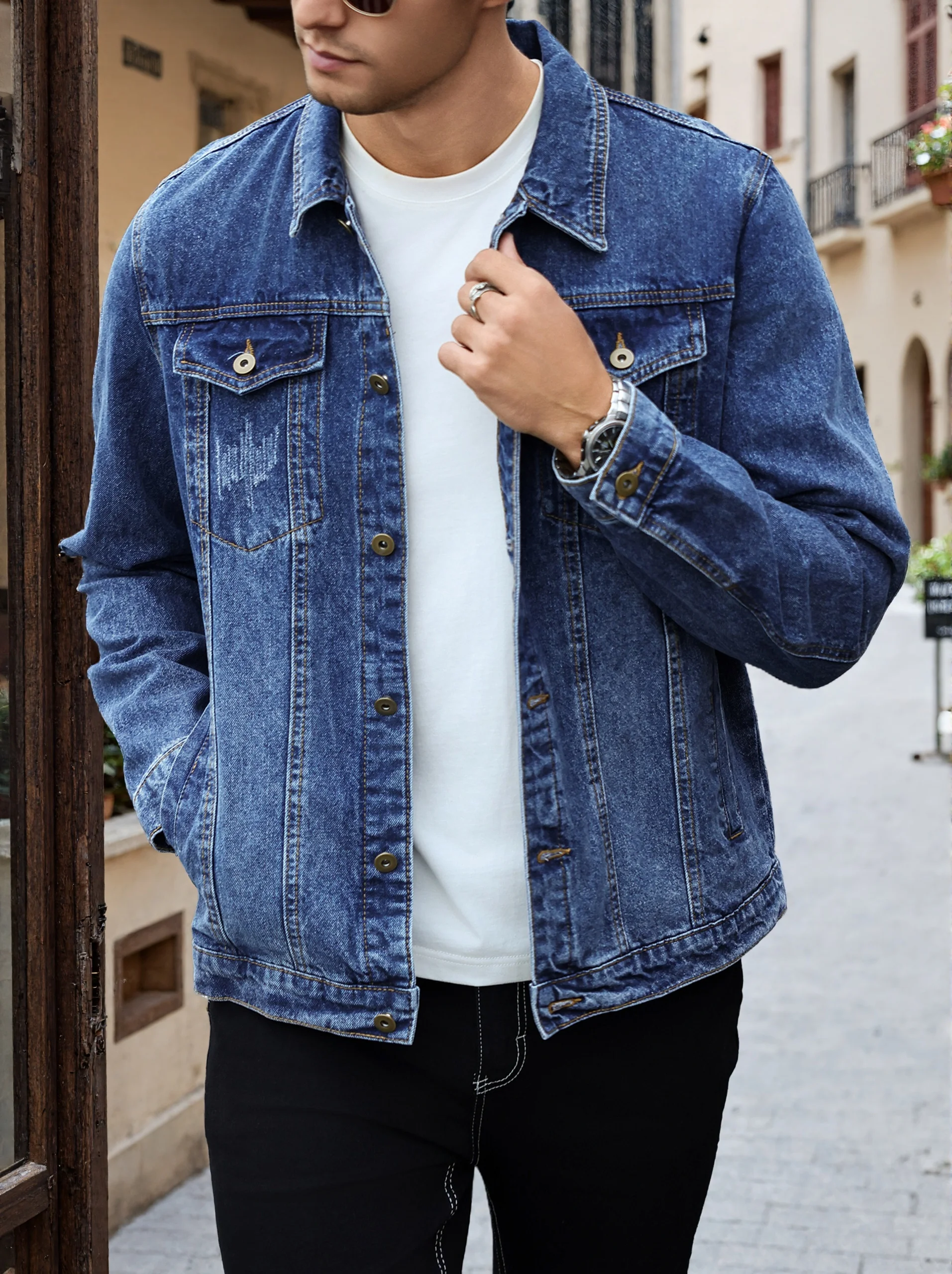 Men's Denim Jacket Classic Lapel Button Down Jean Coat with Chest Pockets Vintage Washed Casual Outerwear for Men