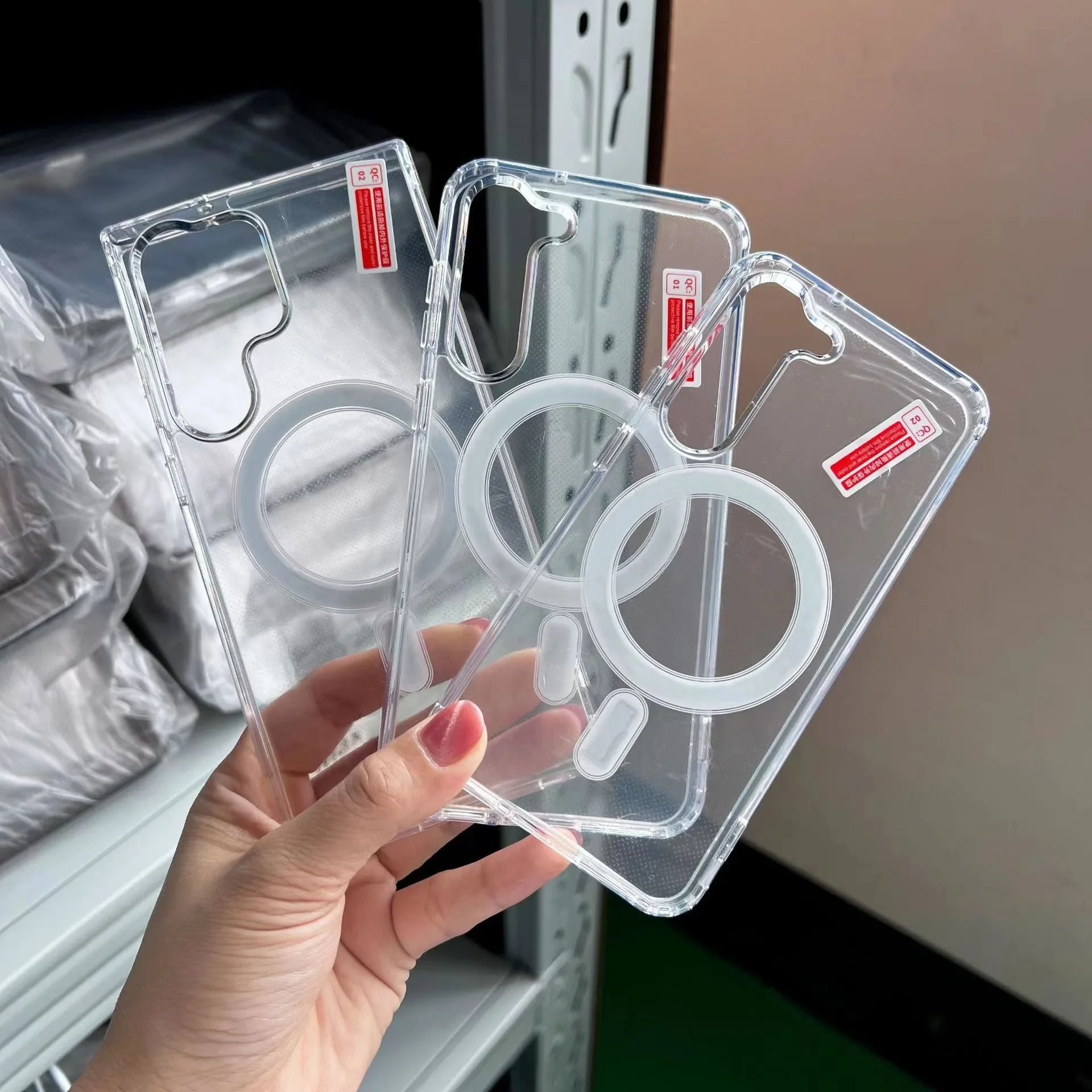 حافظة مغناطيسية Magsafe لهاتف سامسونج جالاكسي S25 S24 S23 S22 Ultra Plus S 25 24 23 S25Ultra شحن لاسلكي غطاء شفاف مقاوم للصدمات