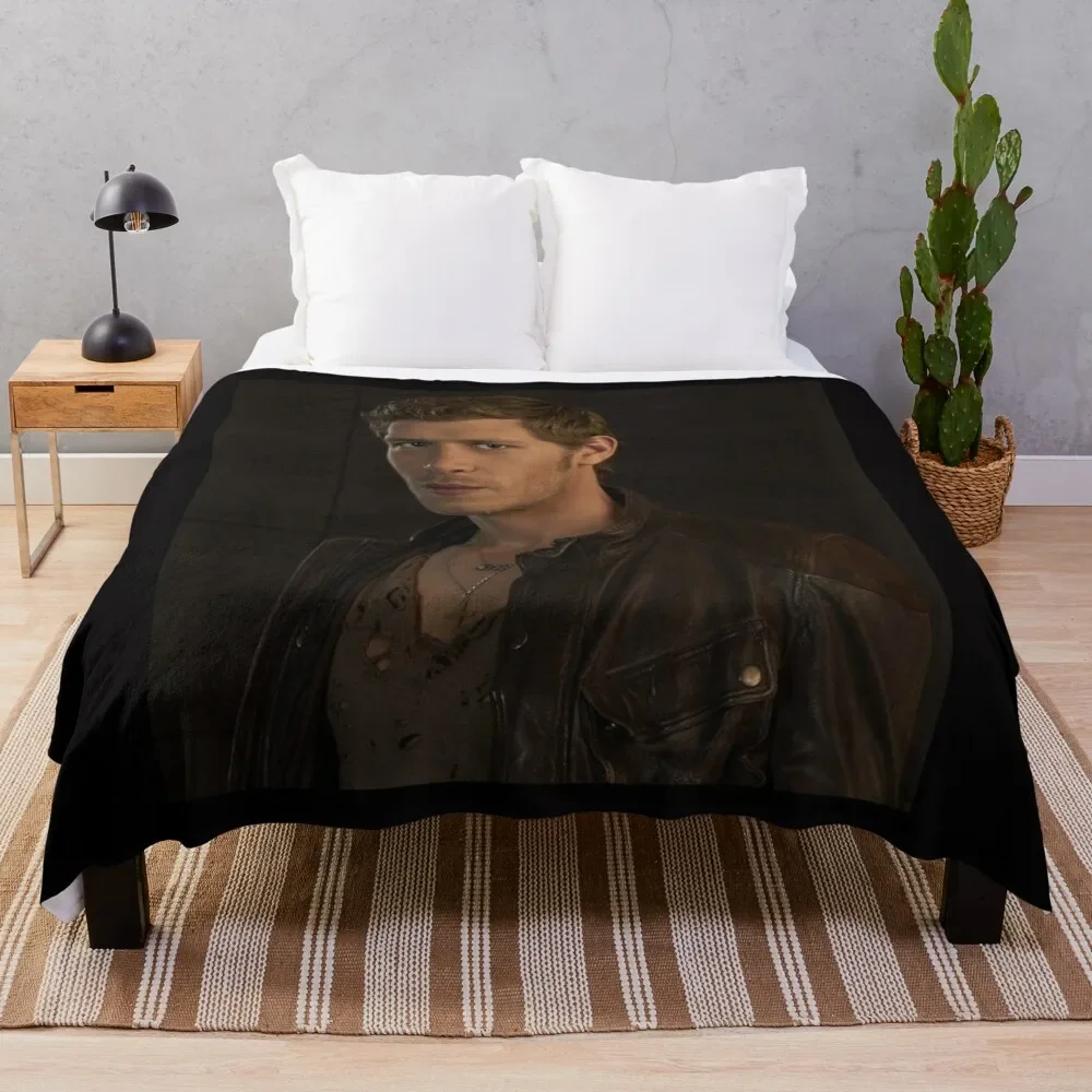 joseph klaus morgan Throw Blanket Bed Flannel heavy to sleep Shaggy Blankets