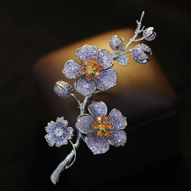 New Heavy Industry Micro Inlaid Zircon Plum Blossom Camellia Rose Flowers Brooch Luxurious Elegant Coat Accessories Banquet Pin
