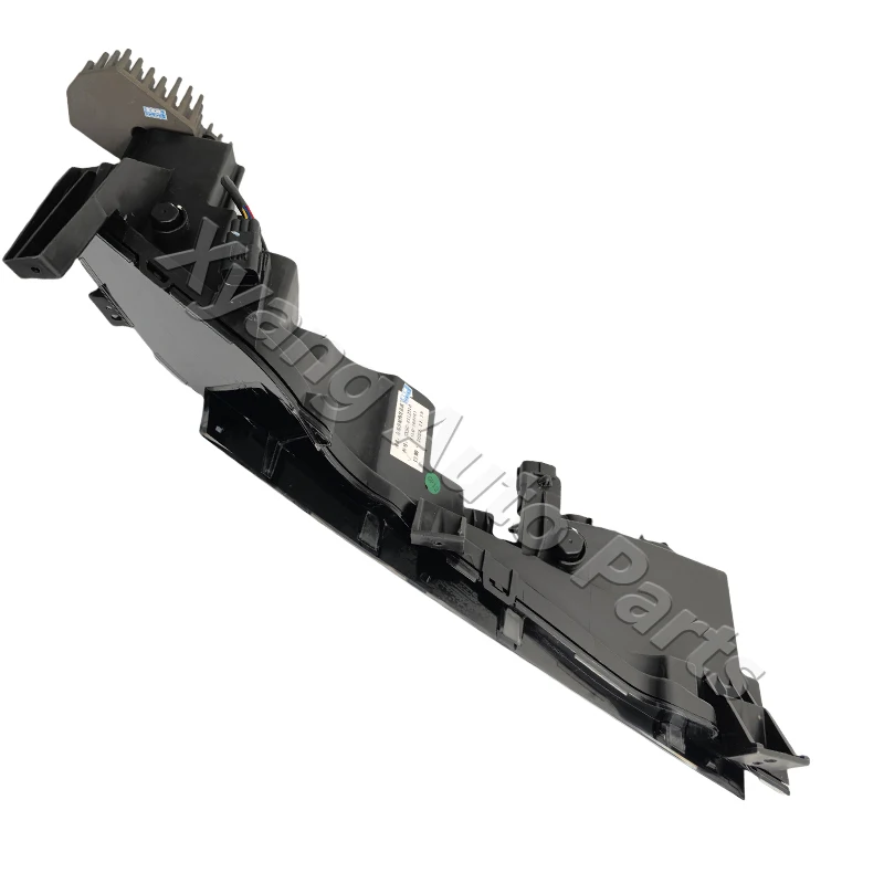 Front Bumper DRL Lower Light For Dongfeng Forthing Thunder Evolute i-Sky SX5G-4112310 SX5G-4112320