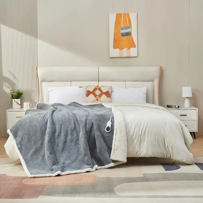Super Cozy Fleece Electric Throw Blanket OEM Winter Season Washable with Overheat Protection Heating Wire for Household Use
