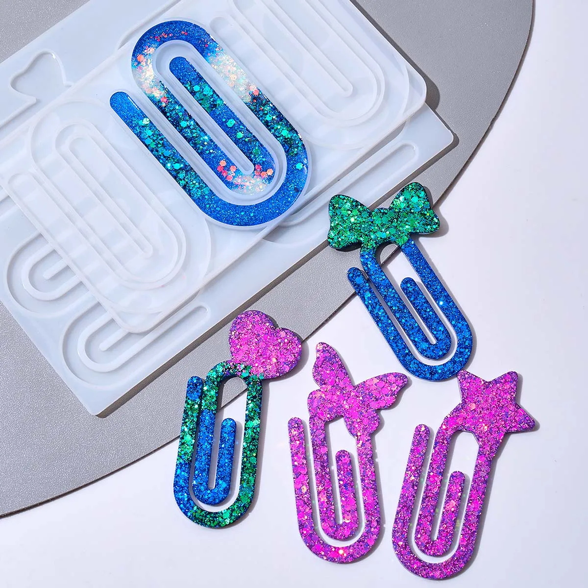 Crystal Epoxy Resin Mold DIY Paperclip Holder Bookmark Clip Mirror Silicone Molds Office Supplies Jewelry Craft Accessories