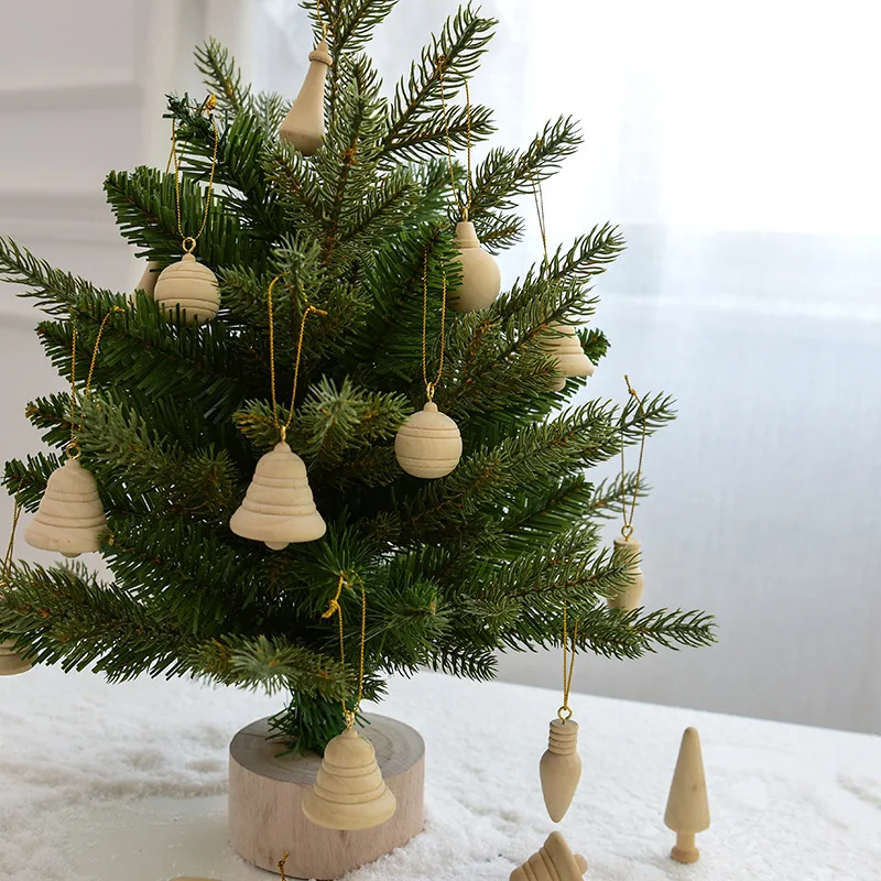 

3Pcs Christmas Hanging Decoration Wooden Christmas Balls Bells Christmas Tree Hangings Christmas Decoration Scene Arrangement
