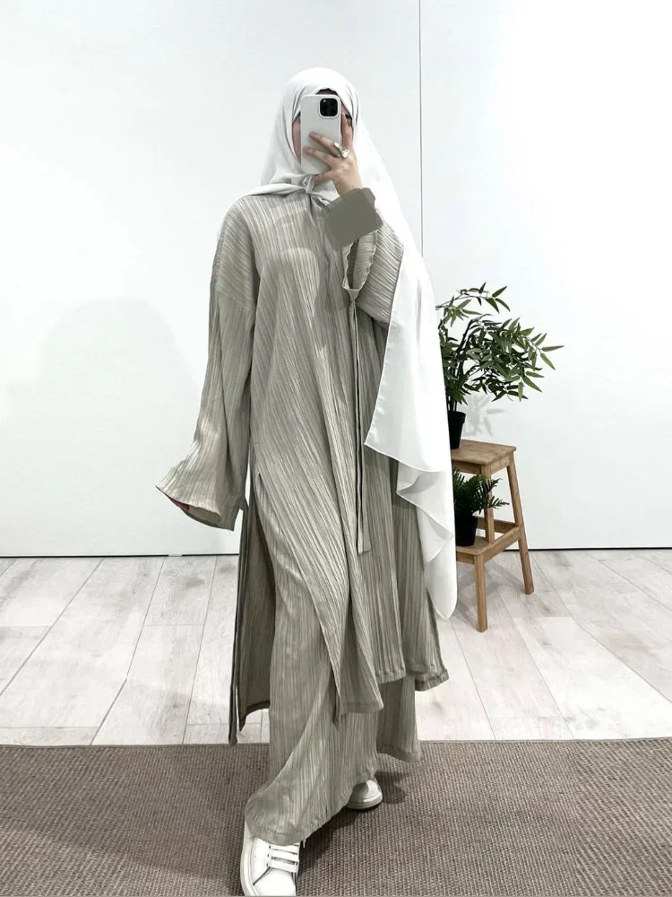 

Autumn Women Muslim Robe Long Sleeve Pleated Split Button Overlay Ankle Halter Middle East Female Trendy Dress Sets Dubai Abaya