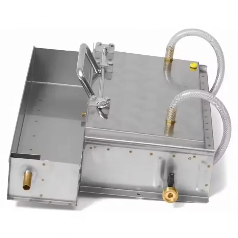 

High Quality And Low Price Water Circulation Cooling Beeswax Hive Foundation Machine Beekeeping Hive Foundation Moulding Machine